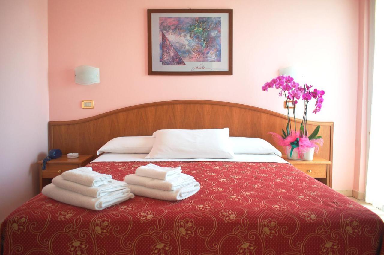 Hotel Driade Sul Mare 리미니 외부 사진