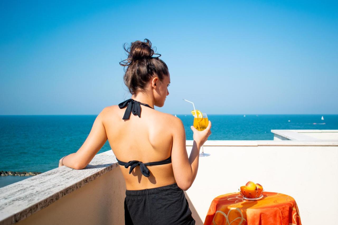Hotel Driade Sul Mare 리미니 외부 사진